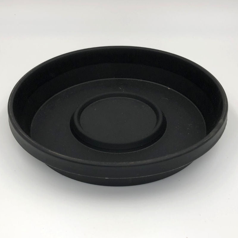 round black plastic saucer for plants